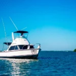 Fully equipped fishing yacht for 6 guests with bathrooms and bluetooth speakers