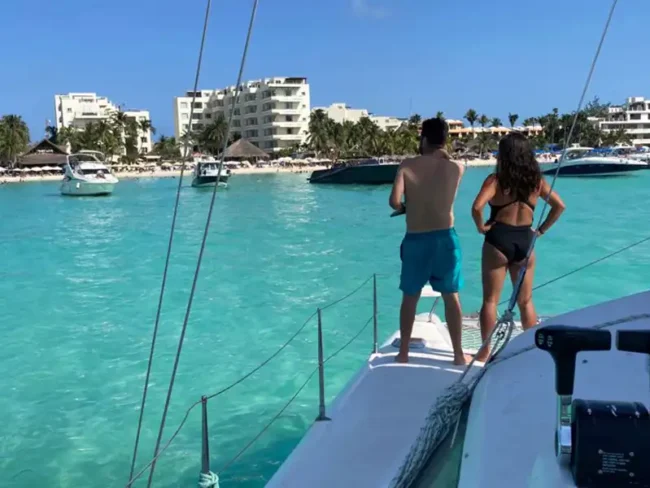 Have an unforgettable private Sail Cat 30 Guests full day adventure! have a day out with friends and family, enjoy from the turquoise crystal clear waters, visit Isla Mujeres, snorkel and discover underground statues at El Meco Reef, and more!